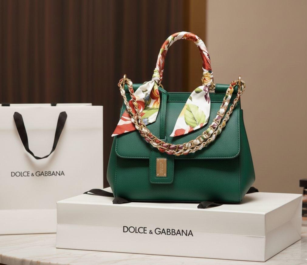 126454-147193-24878473198502624